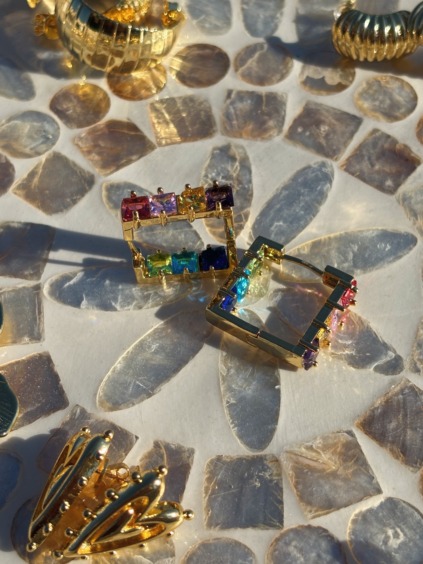 Polly Clicker Rainbow Hoops