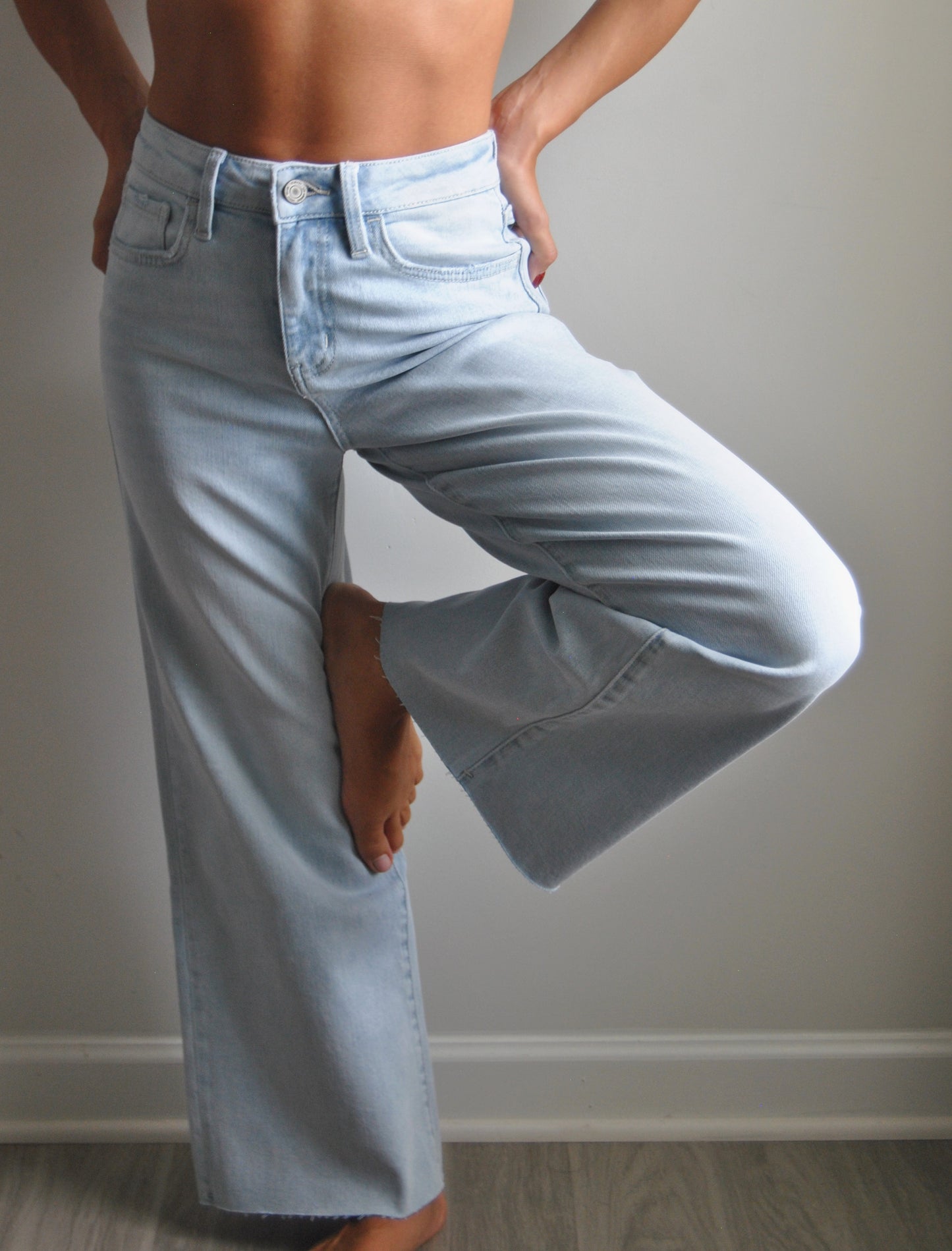Olivia Cropped Flare Denim