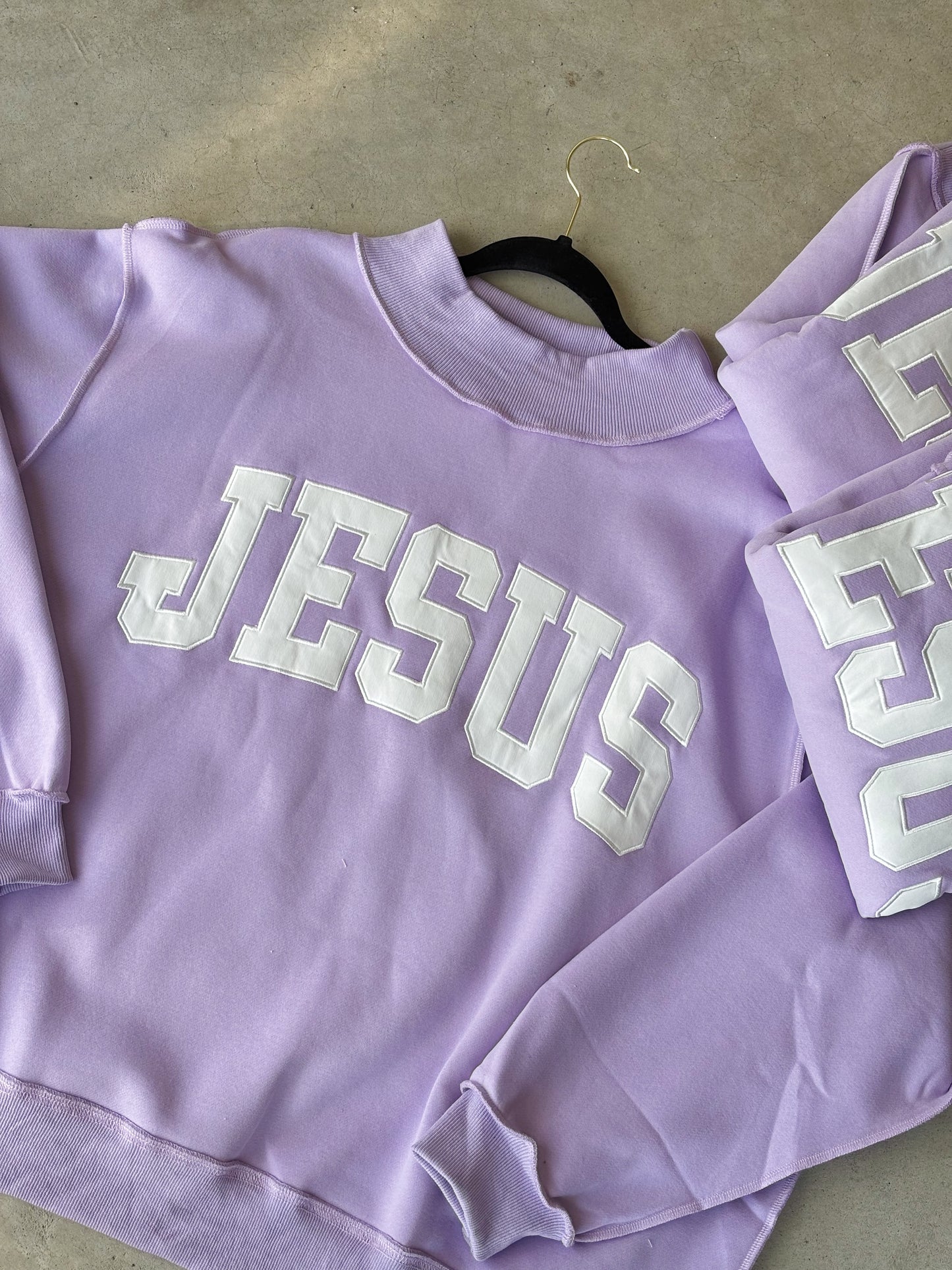 JESUS MOCKNECK